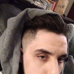 Meet your Posher, Julian